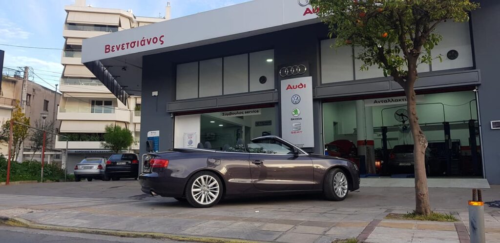 Service σε cabrio αυτοκίνητο στο συνεργείο ΒΕΝΕΤΣΙΑΝΟΣ SERVICE