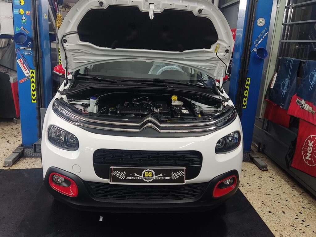 Αυτοκίνητο Citroen σε συντήρηση στο DS Auto Technical Service, το κορυφαίο συνεργείο αυτοκινήτων στο Ίλιον.