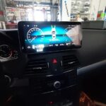 Νέα εγκατάσταση οθόνης multimedia σε Mercedes στο συνεργείο Δασυράς Δημήτριος.