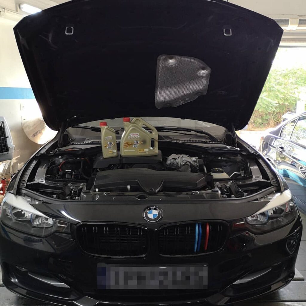 BMW συντήρηση στο συνεργείο Saloufas Motorsport Άγιος Ιωάννης Ρέντης