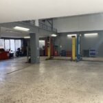 Ο άρτια εξοπλισμένος χώρος του KN Garage στον Νέο Κόσμο, έτοιμος για συντήρηση Volvo.