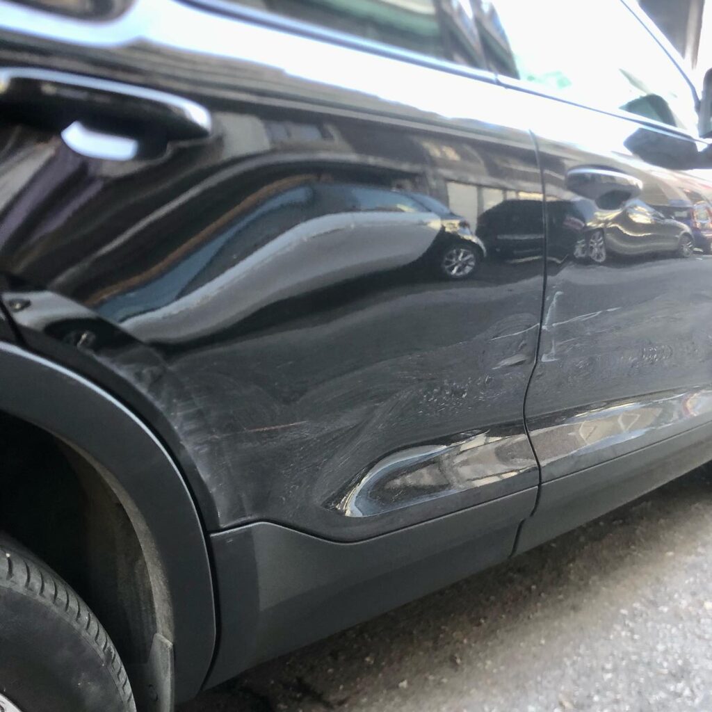 Πριν την επισκευή στο φανοποιείο αυτοκινήτων Ασημακόπουλος στον Νέο Κόσμο